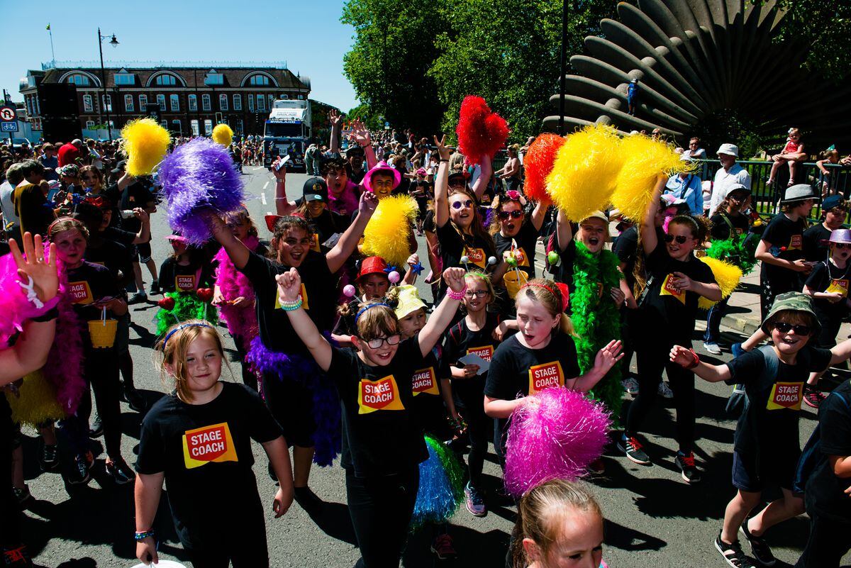 Huge crowds cheer on Shrewsbury Carnival parade with video and