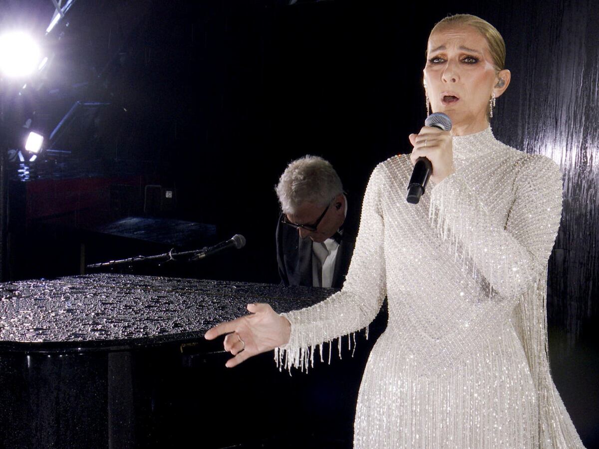 Celine Dion determination to make comeback in ceremony revealed by