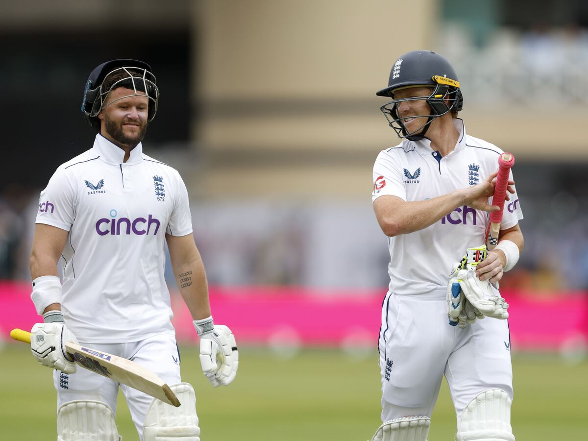 Ben Duckett and Ollie Pope share another century stand for England