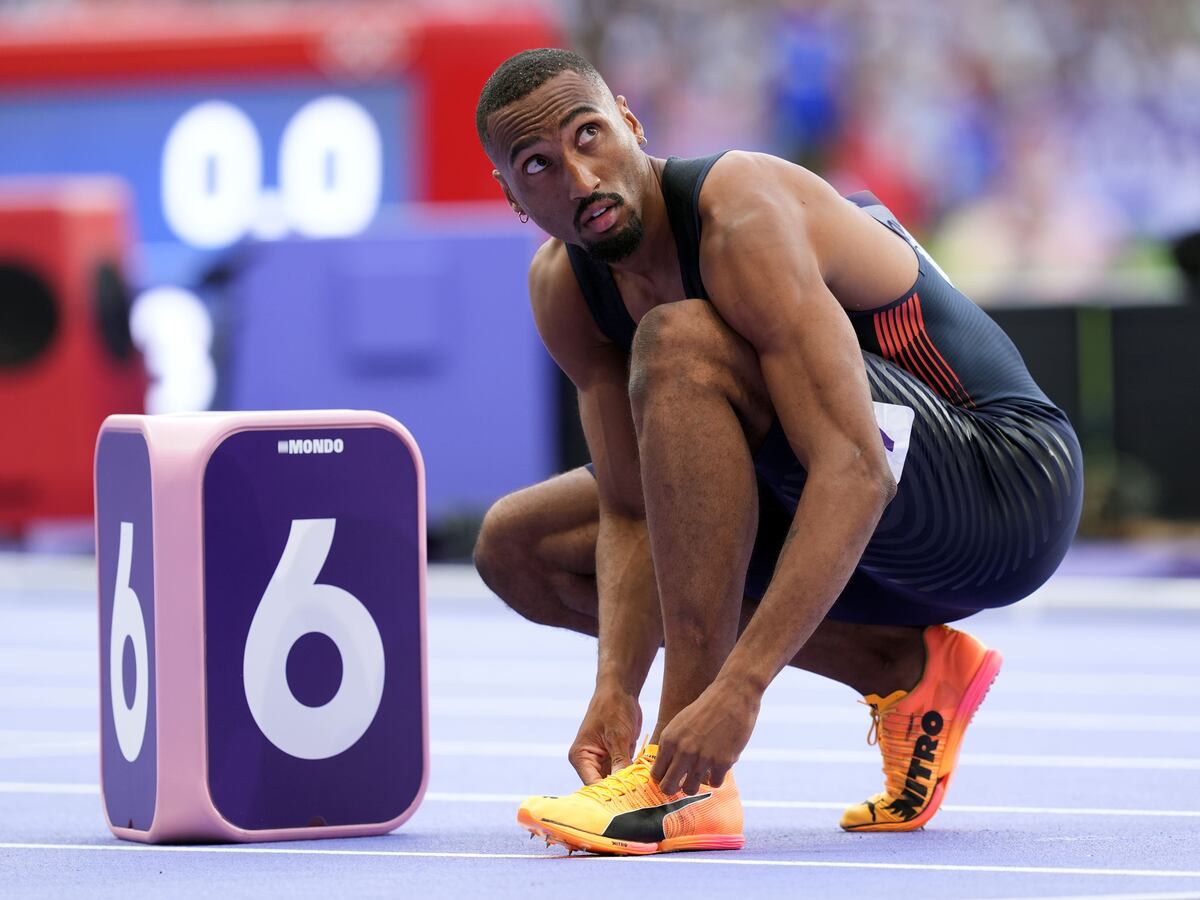 Matthew Hudson-Smith cruises into men’s 400 metres semi-final