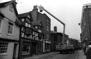 The Earthquake in Shrewsbury damaged chimneys and roofs.