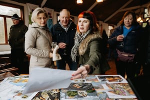 Community Art Showcase Unveiled at Halfway House on The Wrekin by local artist Caris Jackson and organised by the New owners of Yellow Ribbon.