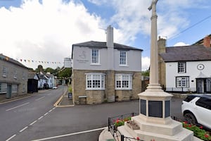 
The Swan Hotel, Kington (from Google Street View)