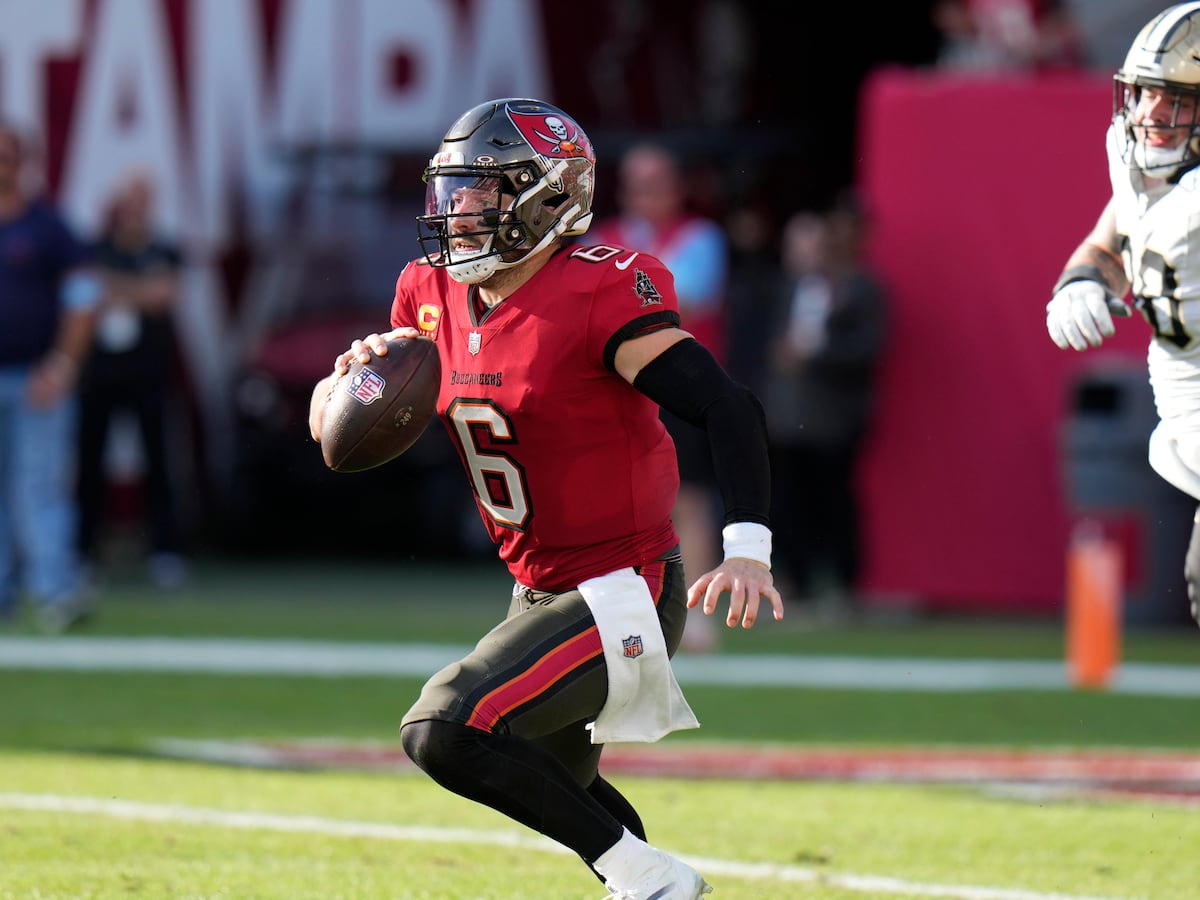 Tampa Bay Buccaneers bounce back to beat New Orleans Saints for NFC South crown