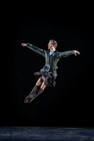 Ryan Felix in Les "Sylphides."