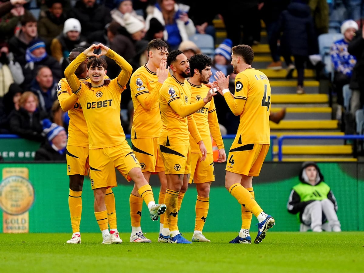 Vitor Pereira off to winning start as Wolves triumph 3-0 at Leicester