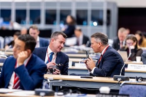 Stuart Anderson (centre) represented the UK at the 70th Annual Session of the NATO Parliamentary Assembly.