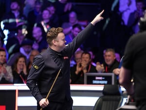 Shaun Murphy celebrates his win over Mark Allen