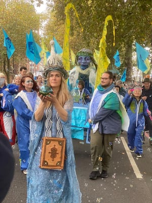 Lady Wye and the carriage at the demo