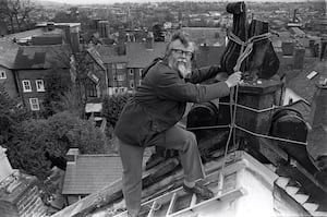 The Earthquake in Shrewsbury damaged chimneys and roofs.