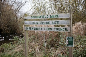 Fish deaths have been reported at Springfield Mere in Shrewsbury