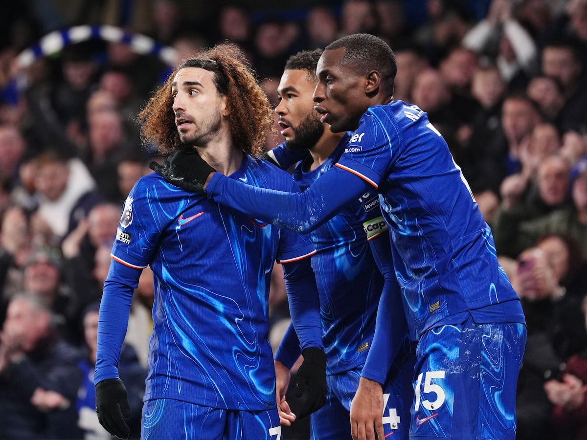 Chelsea back in top four after ending winless run by beating Wolves