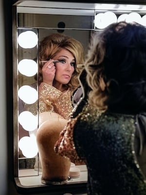 Mazz Murray transforms into the iconic singer Dusty Springfield.