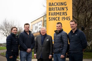 JCB Chairman Lord Bamford (centre) pictured with employees (left to right) Rebecca Gray, twin brothers Ted and Jack Hibbert and James White ahead of the trip to London. The four employees all work for JCB’s farming business and come from a long line of family farmers themselves.

 