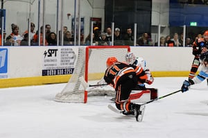 Eric Henderson on his way to scoring a hat-trick for the Telford Tigers on Sunday (Picture: Edward Bowen Photography)