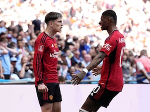 Alejandro Garnacho and Marcus Rashford celebrate