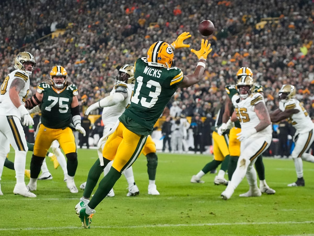 Green Bay Packers seal play-off spot with shut-out win over New Orleans Saints