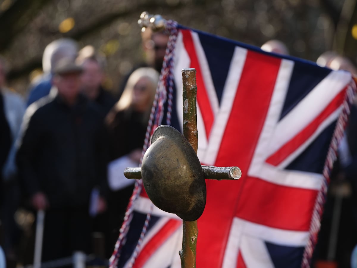 In Pictures: United Kingdom pauses to remember fallen service personnel