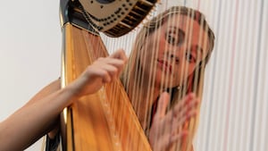 Olivia Jageurs, harp