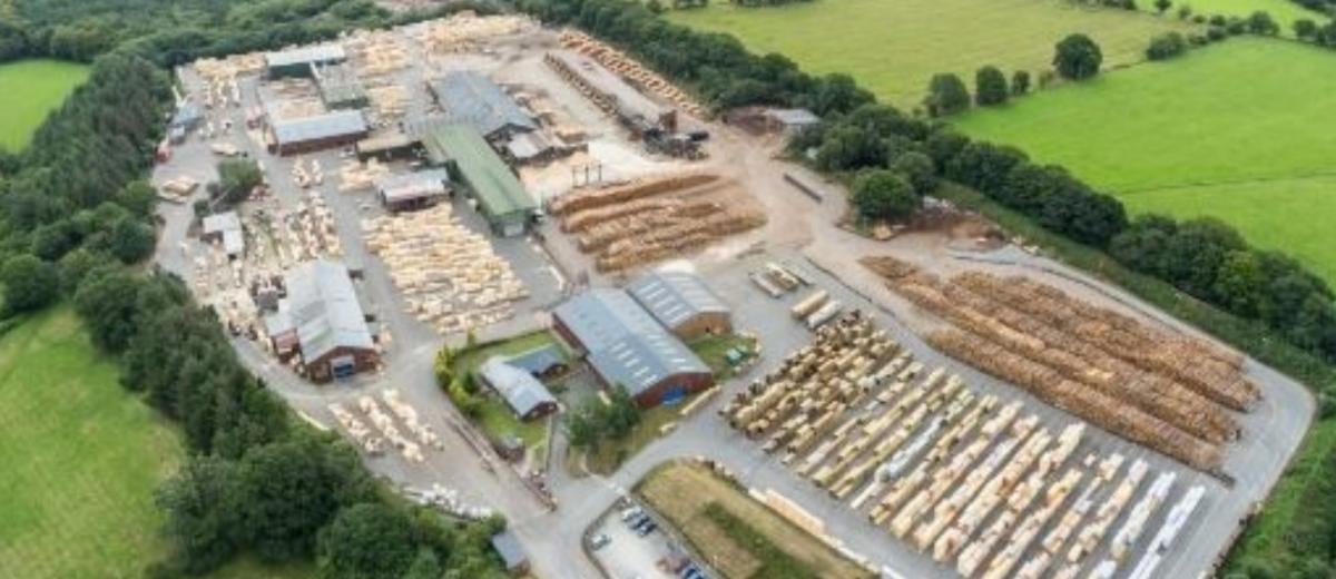 No threat to Newbridge-on-Wye jobs, the UK’s largest sawmilling company says after announcing Welshpool branch closure