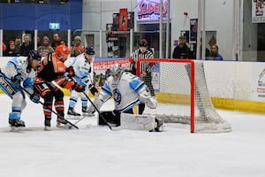 Double goalscorer David Thomson tries to force the puck home past the Bristol Pitbulls netminder (Picture: Edward Bowen Photography)