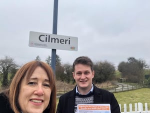 Jane Dodds MS and local MP David Chadwick met with residents in Cilmery to hear their concerns about the cuts