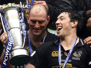 Then-Wasps captain Lawrence Dallaglio with Tom Voyce celebrating winning the Powergen Cup Final at Twickenham in 2006