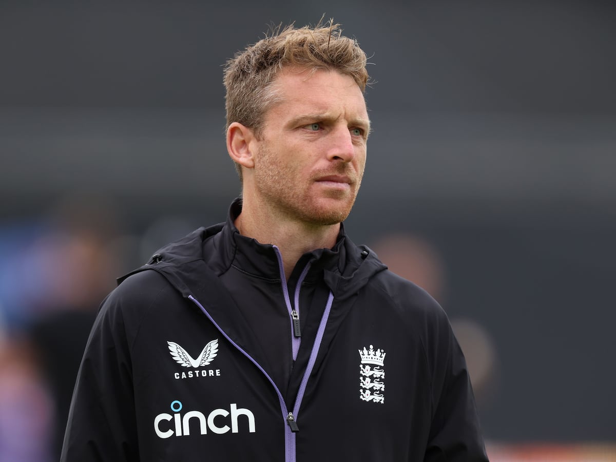 Jos Buttler links up with England but will not be wicketkeeper in T20 series