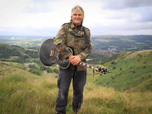 Mike Peters