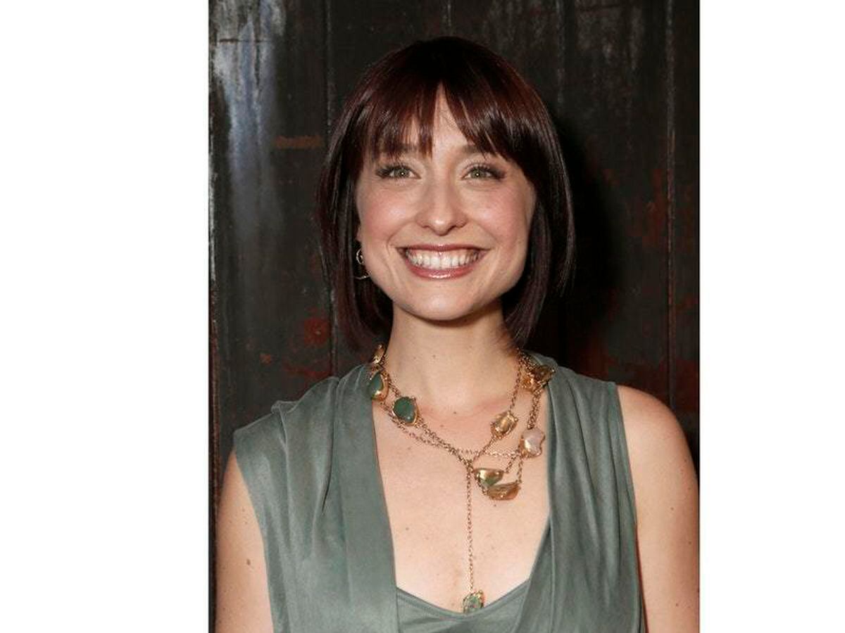 Smallville actress Allison Mack denies acting as sex slave master for cult  | Shropshire Star