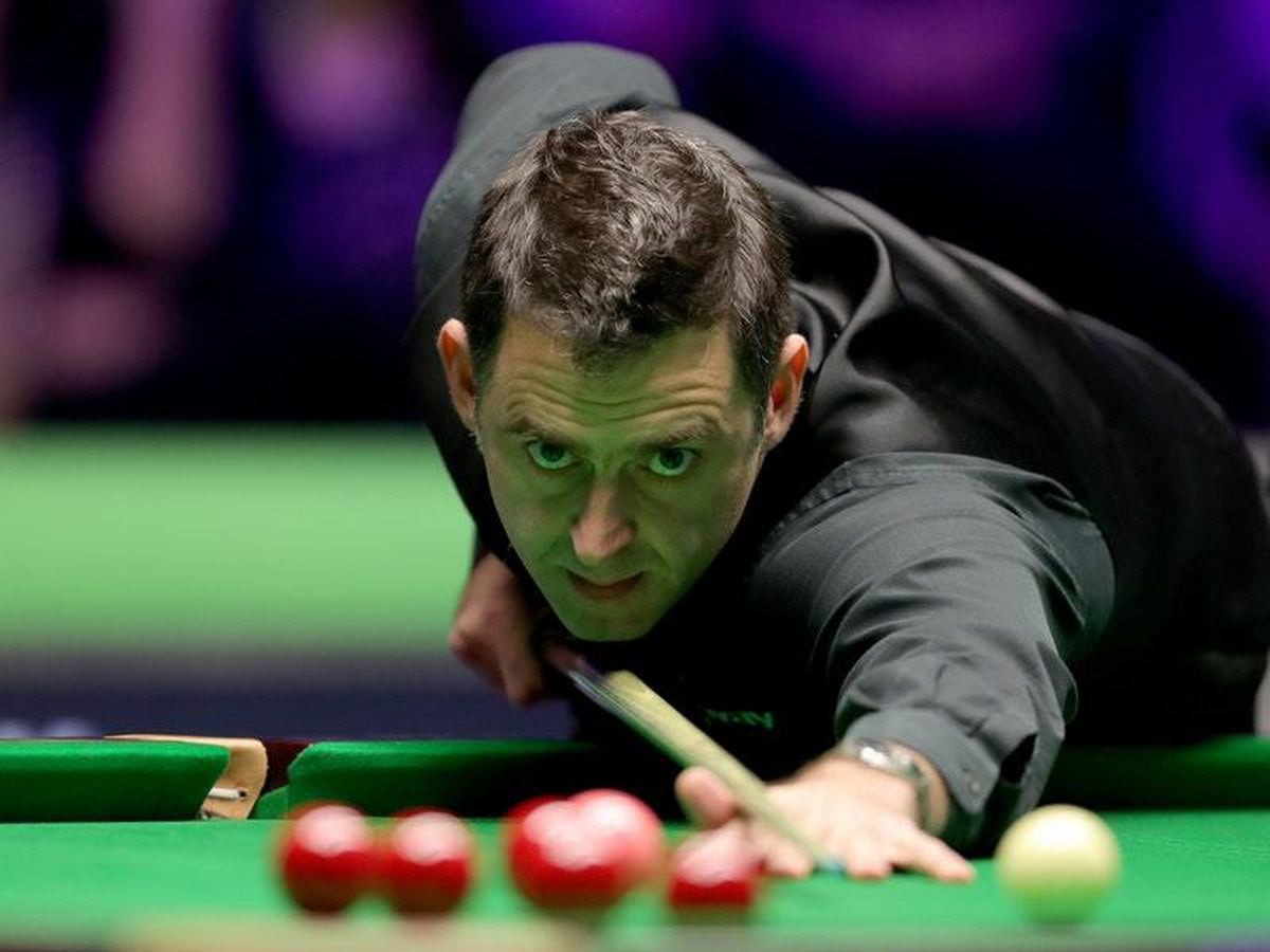 Ронни стивенс. Крис Уокелин снукер. Ronnie o'Sullivan. Элайджа о’Салливан. Ronnie o'Sullivan полотенце.