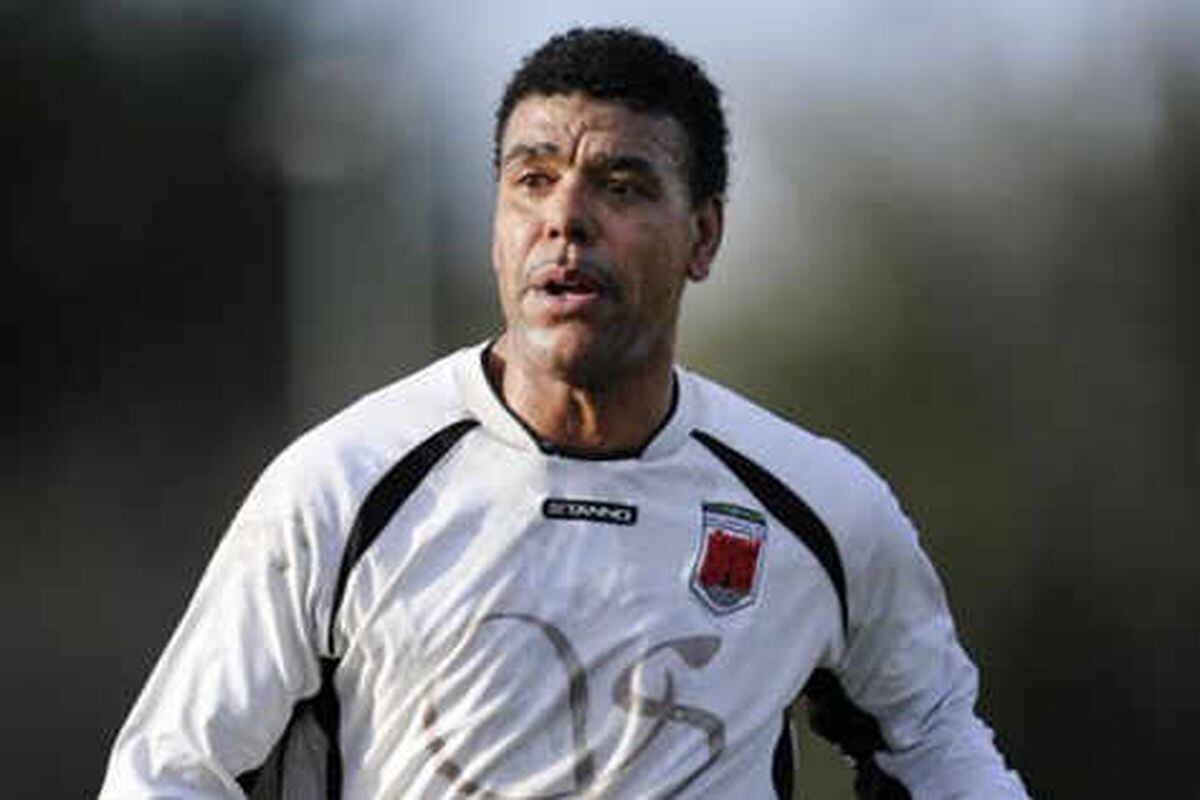 Unbelievable! Chris Kamara back on the ball for Welshpool | Shropshire Star