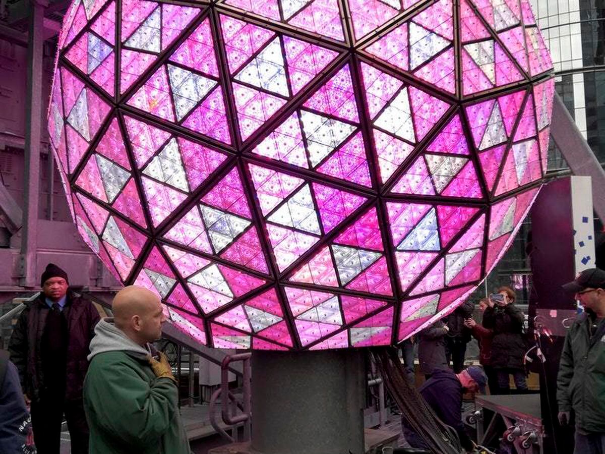 Crowds set to pack Times Square for mild, but rainy New Year’s Eve | Shropshire Star