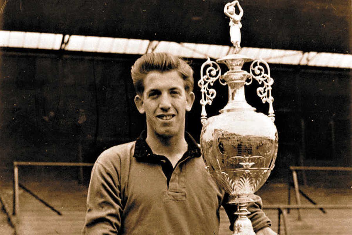 Jez Moxey pays tribute to Wolves legend Peter Broadbent | Shropshire Star